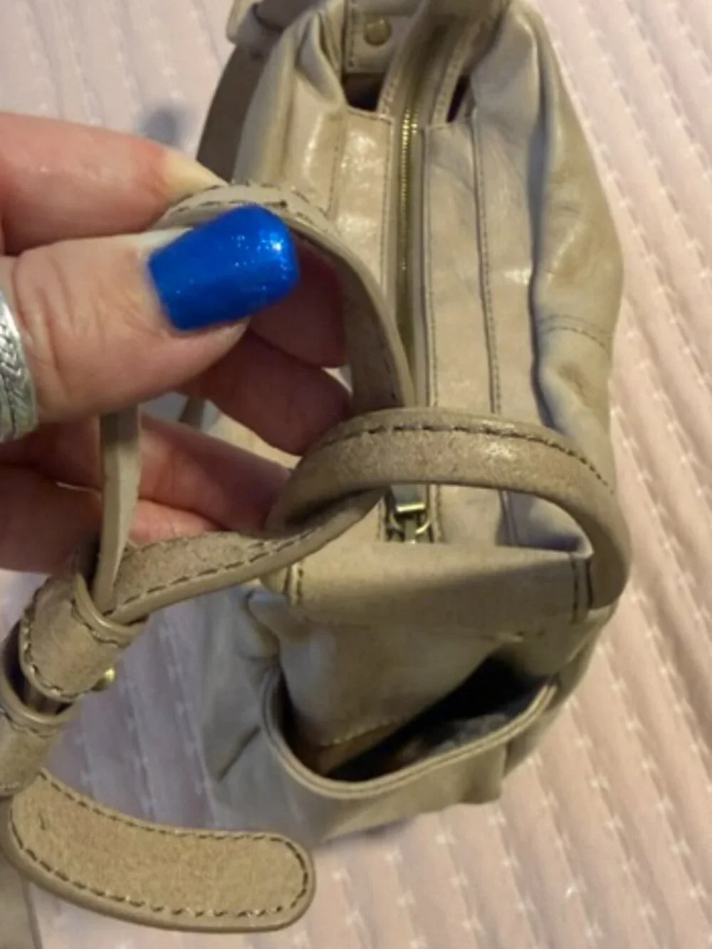 HOBO Taupe Suede 